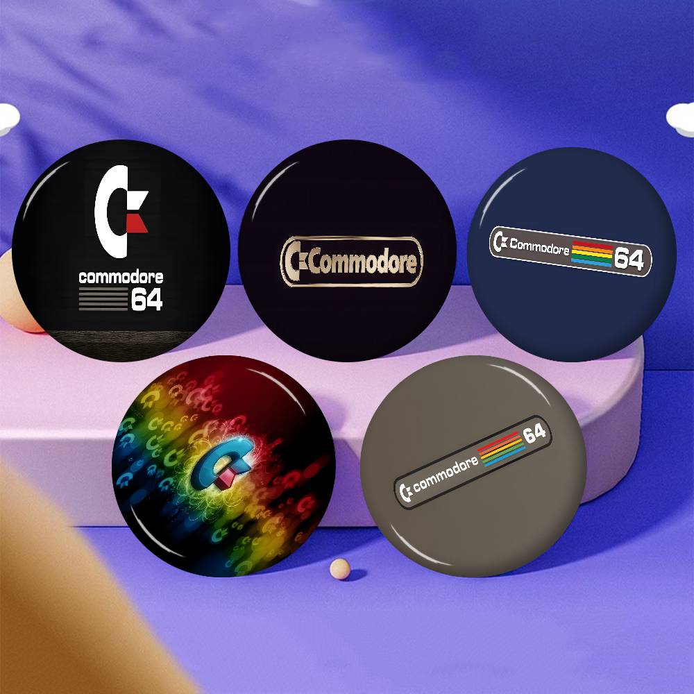 C-Commodore-64 Retro-Tech Anim - огляд і ціна Tech Accessories Backpack