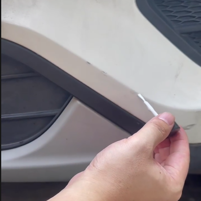 Car Touch-Up Paint Kit (with b - огляд і ціна Tech Accessories & Gadgets